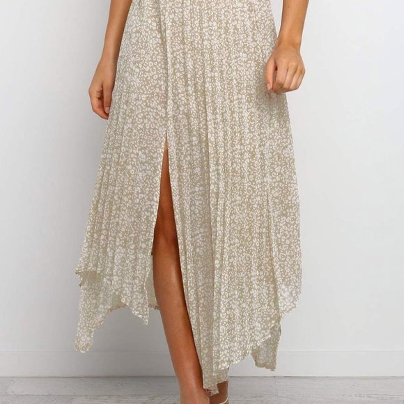 𝅺Pleated Maxi Skirt - Picture 7 of 11